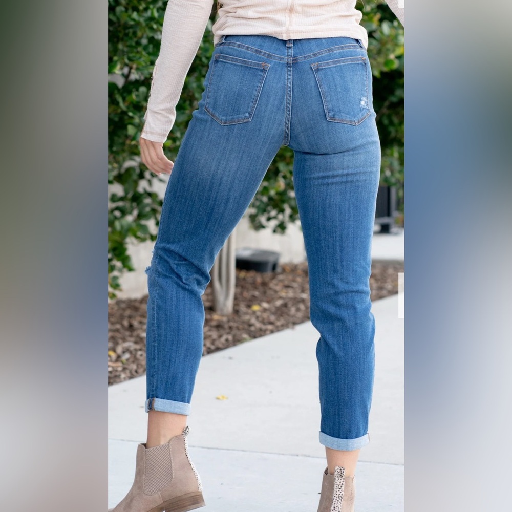 Judy Blue Women’s Worland High Rise Pull On Boyfriend Jegging Sz 5/27 Distressed - Picture 2 of 10